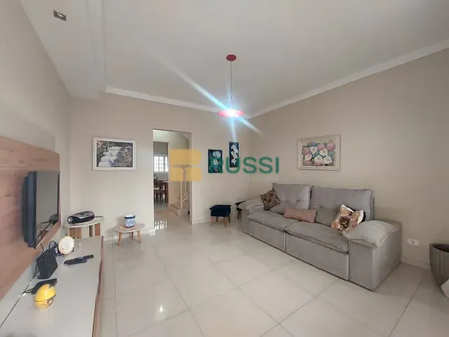 Casa com 107m² 2 quartos e 3 banheiros, à venda, no bairro Jardim América em São José dos Campos