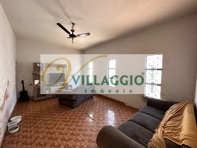 Casa com 300m² 3 quartos e 2 banheiros, à venda, no bairro Nova Redentora em São José do Rio Preto