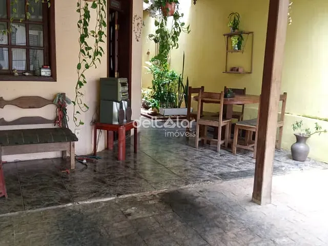 Casa com 102m² 2 quartos e 3 banheiros, à venda, no bairro Santa Branca em Belo Horizonte
