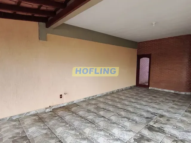 Casa com 1m² 3 quartos e 4 banheiros, para alugar, no bairro Jardim Claret em Rio Claro