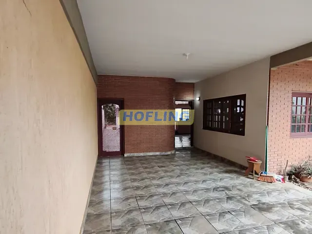 Casa com 1m² 3 quartos e 4 banheiros, para alugar, no bairro Jardim Claret em Rio Claro