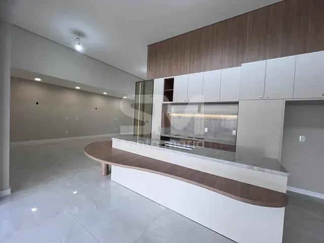 Casa 3 quartos e 1 banheiro, à venda, no bairro Jardim Europa em Chapecó