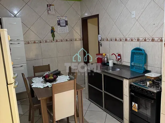 Casa 3 quartos e 2 banheiros, à venda, no bairro Bosque da Saúde em Taubaté