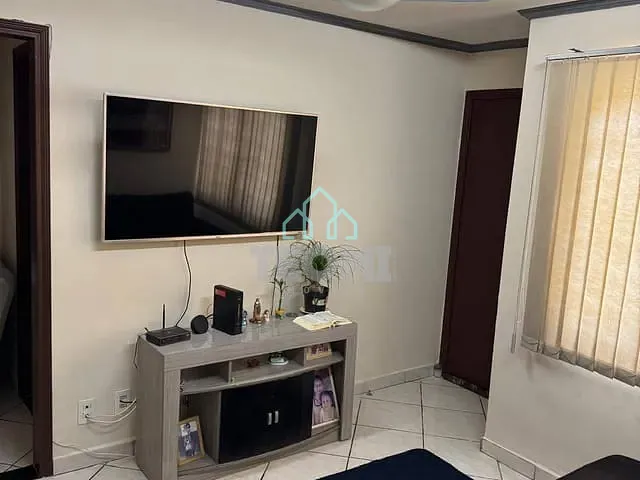 Casa 3 quartos e 2 banheiros, à venda, no bairro Bosque da Saúde em Taubaté