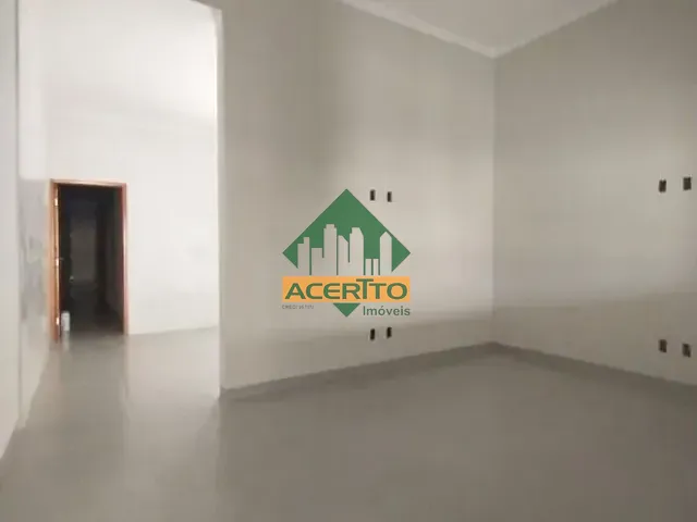 Casa com 145m² 3 quartos e 1 banheiro, à venda, no bairro Umuarama em Araçatuba