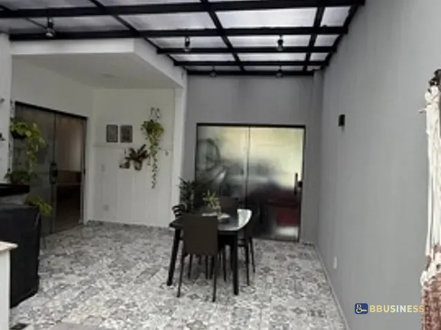 Casa com 140m² 3 quartos e 3 banheiros, à venda, no bairro Parque Novo Jockey em Campos dos Goytacazes
