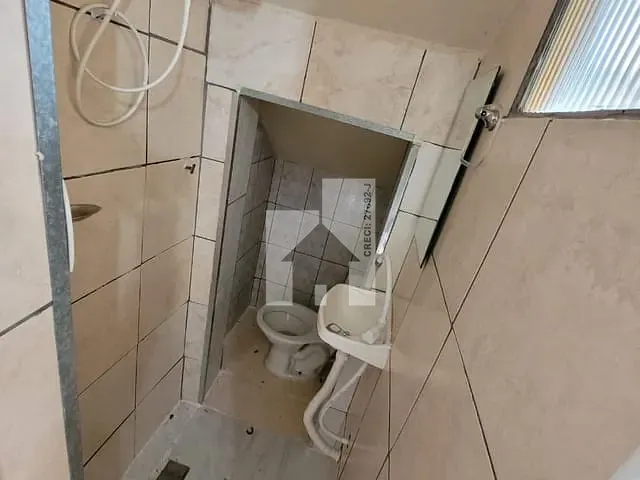 Casa 2 quartos e 2 banheiros, para alugar, no bairro Jardim Pacaembu em Jundiaí