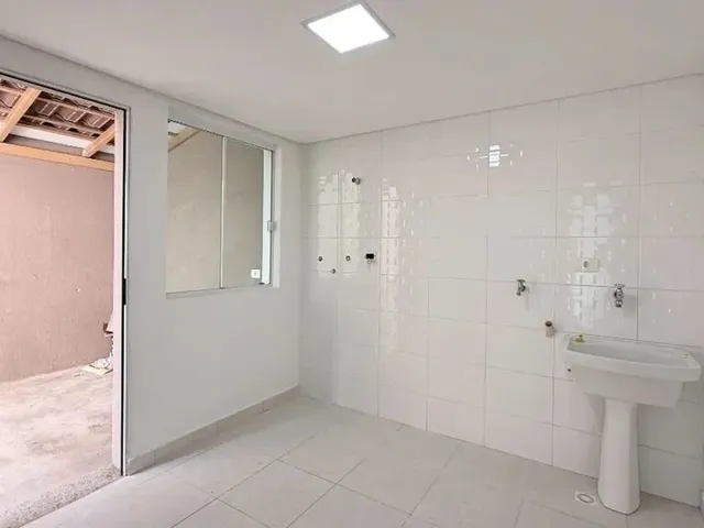 Casa com 124m² 3 quartos e 4 banheiros, à venda, no bairro Santa Felicidade em Curitiba