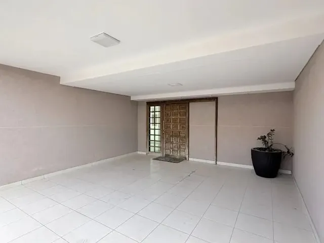 Casa com 124m² 3 quartos e 4 banheiros, à venda, no bairro Santa Felicidade em Curitiba