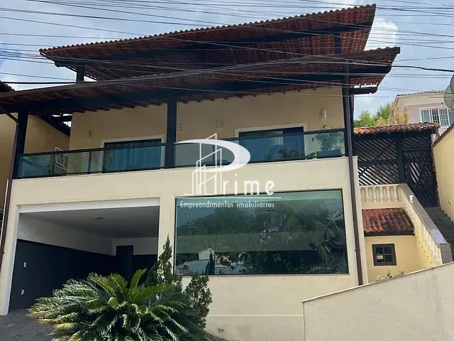 Casa 3 quartos e 3 banheiros, à venda, no bairro Rio do Ouro em Niterói