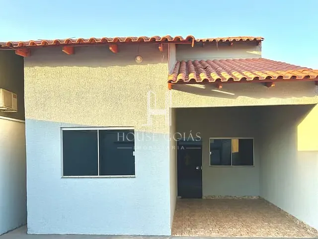 Casa com 150m² 2 quartos e 2 banheiros, à venda, no bairro São Francisco em Senador Canedo