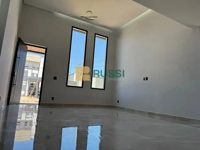 Casa com 270m² 3 quartos e 5 banheiros, à venda, no bairro Loteamento Floresta em São José dos Campos