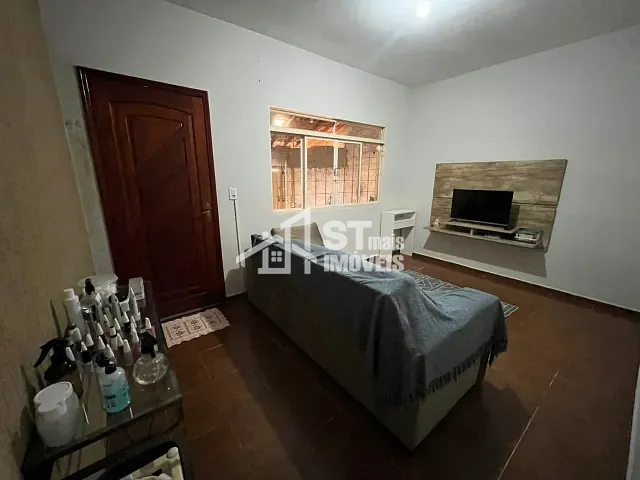 Casa 2 quartos e 1 banheiro, à venda, no bairro Jardim Muterle em Andradas