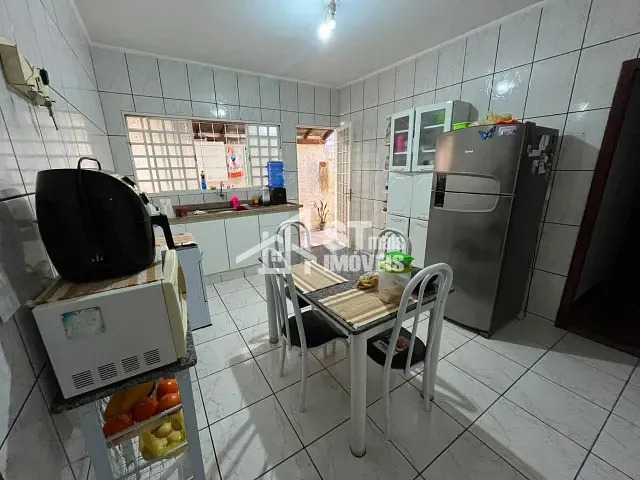 Casa 2 quartos e 1 banheiro, à venda, no bairro Jardim Muterle em Andradas