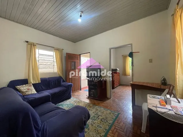 Casa com 357m² 2 quartos e 1 banheiro, à venda, no bairro Santana em São José Dos Campos