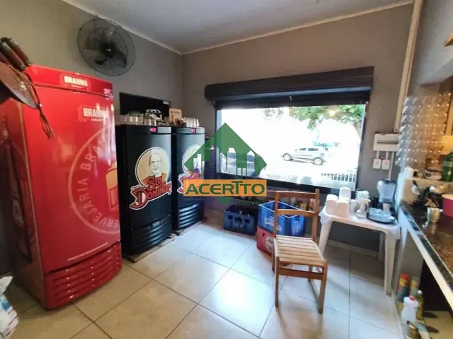 Casa com 180m², para alugar, no bairro Vila Bandeirantes em Araçatuba