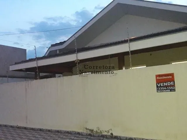 Casa com 500m² 4 quartos e 3 banheiros, à venda, no bairro Villa Branca em Jacareí