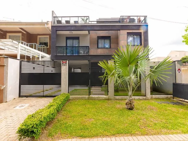 Casa com 123m² 3 quartos e 2 banheiros, à venda, no bairro Santa Felicidade em Curitiba