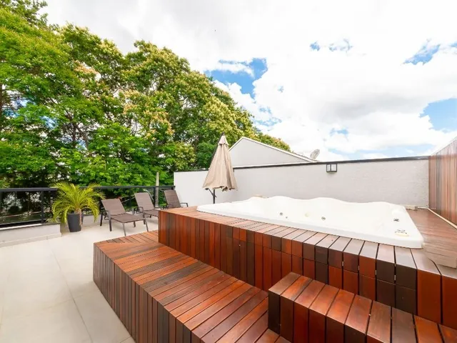 Casa com 123m² 3 quartos e 2 banheiros, à venda, no bairro Santa Felicidade em Curitiba
