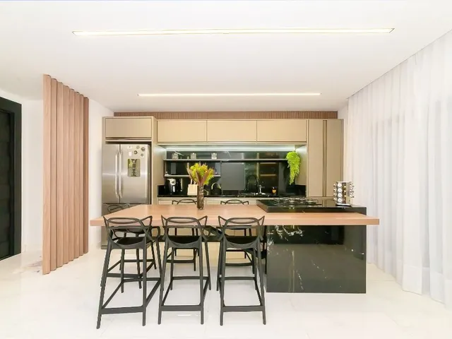 Casa com 123m² 3 quartos e 2 banheiros, à venda, no bairro Santa Felicidade em Curitiba