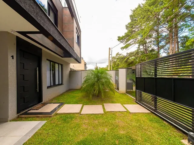 Casa com 123m² 3 quartos e 2 banheiros, à venda, no bairro Santa Felicidade em Curitiba