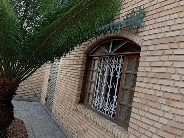 Casa com 250m² 4 quartos e 2 banheiros, à venda, no bairro Jardim Independência em Taubaté