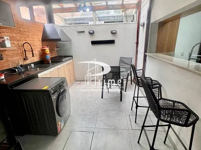 Casa 3 quartos e 3 banheiros, à venda, no bairro Baldeador em Niterói