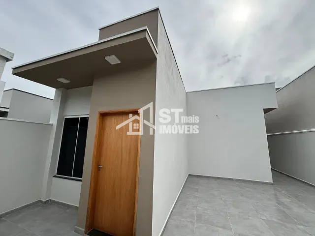 Casa 2 quartos e 1 banheiro, à venda, no bairro Jardim Heloísa em Andradas