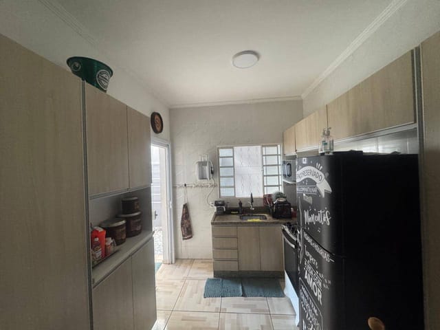 Casa com 200m² 2 quartos e 3 banheiros, à venda, no bairro Residencial Parque das Palmeiras em Pindamonhangaba
