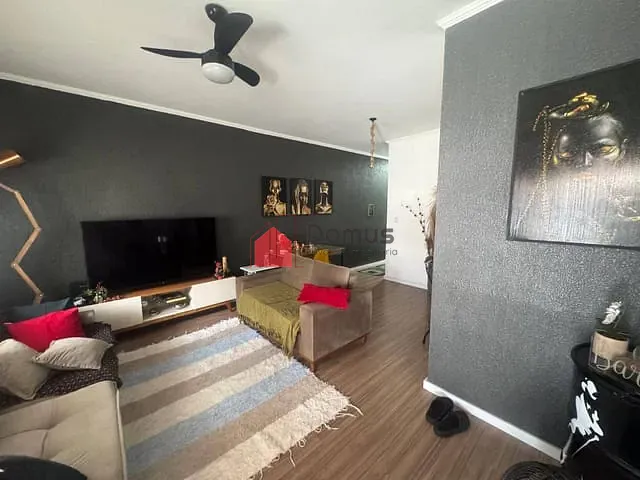 Casa com 200m² 2 quartos e 3 banheiros, à venda, no bairro Residencial Parque das Palmeiras em Pindamonhangaba