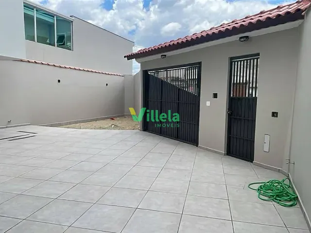 Casa 3 quartos e 2 banheiros, à venda, no bairro residencial Flamboyant em Itaquaquecetuba