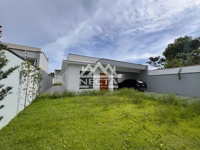 Casa com 360m² 3 quartos e 3 banheiros, à venda, no bairro Pontal de Santa Marina em Caraguatatuba