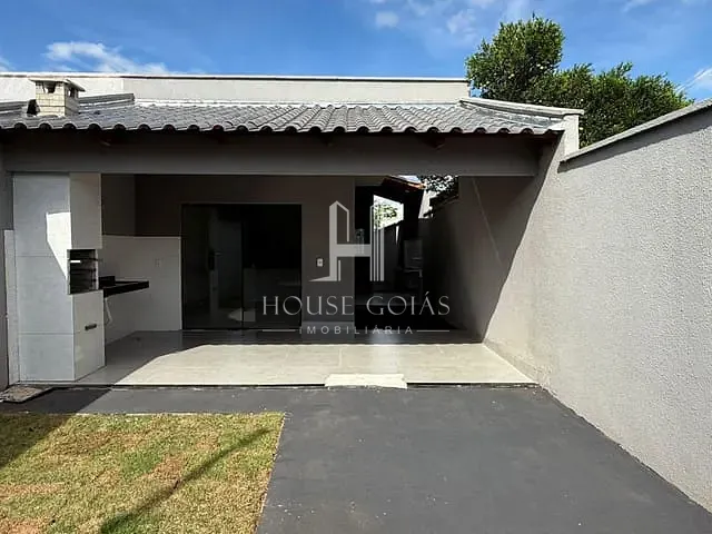 Casa 2 quartos e 2 banheiros, à venda, no bairro Setor Bela Vista em Trindade
