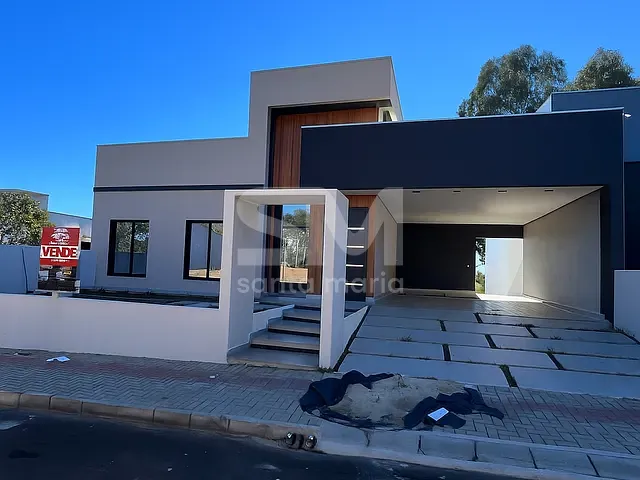 Casa 3 quartos e 1 banheiro, à venda, no bairro Passo dos Fortes em Chapecó