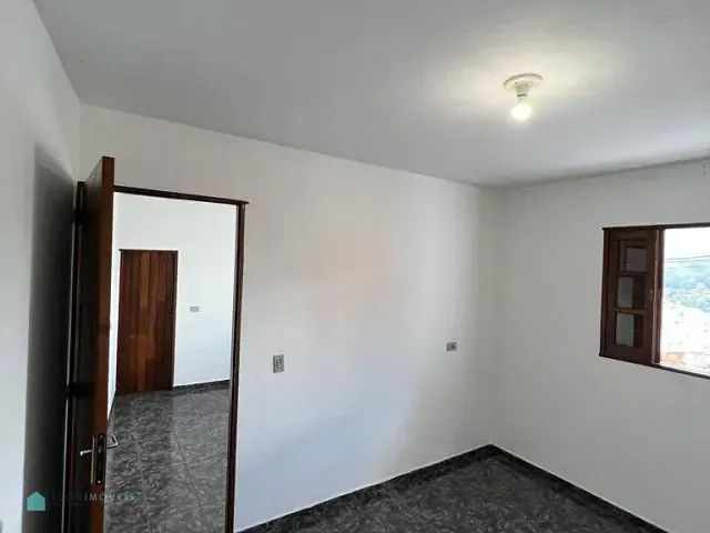 Casa 6 quartos e 6 banheiros, à venda, no bairro Vila Teresinha em São Paulo