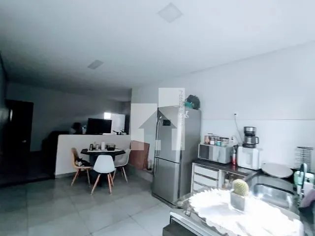 Casa com 136m² 2 quartos e 2 banheiros, à venda, no bairro Vila Argos Nova em Jundiaí