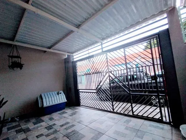 Casa com 136m² 2 quartos e 2 banheiros, à venda, no bairro Vila Argos Nova em Jundiaí