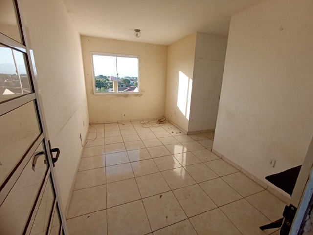 Apartamento 2 quartos e 1 banheiro, para alugar, no bairro Feital em Pindamonhangaba