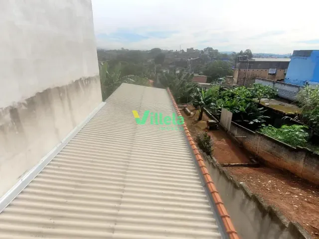 Casa 2 quartos e 2 banheiros, à venda, no bairro Jardim Amazonas em Itaquaquecetuba