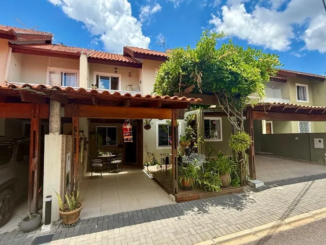 Casa com 117m² 3 quartos e 2 banheiros, à venda, no bairro Santa Felicidade em Curitiba