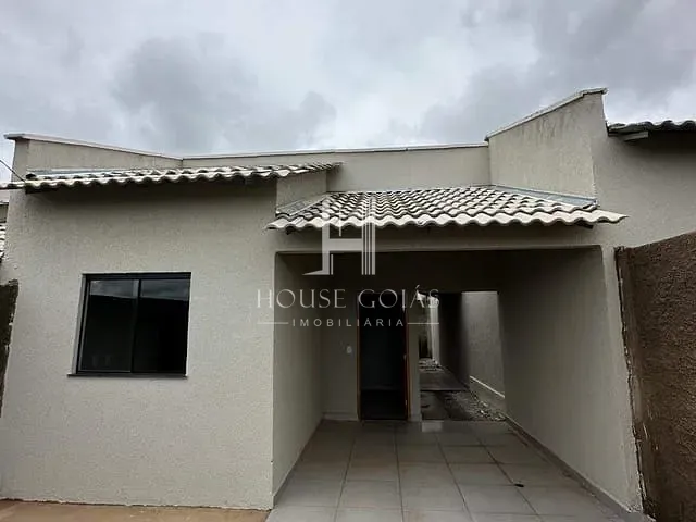 Casa 2 quartos e 1 banheiro, à venda, no bairro Setor Samarah em Trindade