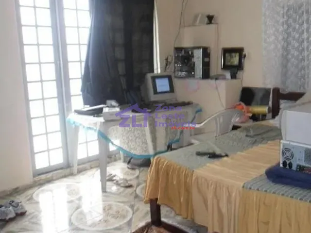 Casa com 200m² 2 quartos e 2 banheiros, à venda, no bairro Vila Gomes Cardim em São Paulo