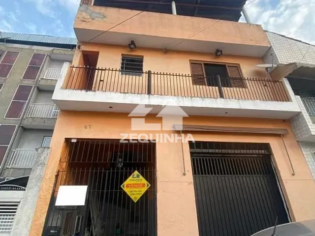 Casa com 169m² 5 quartos e 4 banheiros, à venda, no bairro Santo Antonio em Osasco