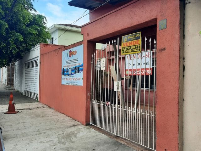 Casa com 240m² 3 quartos e 2 banheiros, à venda, no bairro Vila Moinho Velho em São Paulo