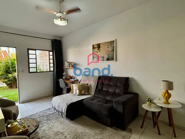 Casa 2 quartos e 1 banheiro, à venda, no bairro Jardim Esplanada em Porto Feliz