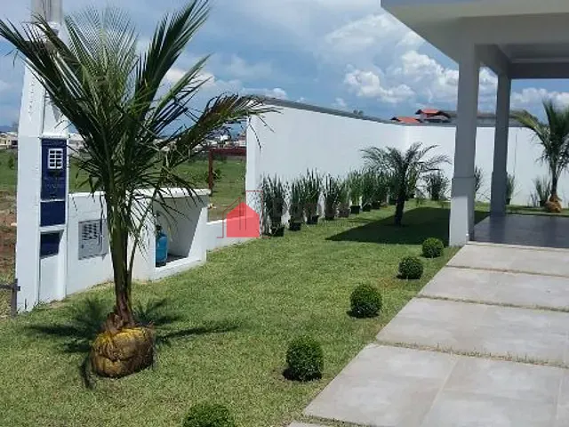 Casa com 790m² 4 quartos e 3 banheiros, à venda, no bairro Condominio Residencial Real Ville em Pindamonhangaba