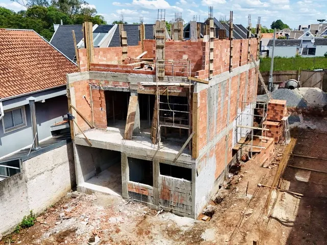 Casa com 168m² 3 quartos e 3 banheiros, à venda, no bairro Santa Felicidade em Curitiba