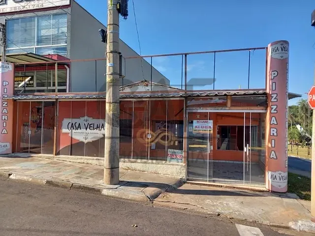 Casa com 408m², à venda ou para alugar, no bairro Centro em Jaguariúna