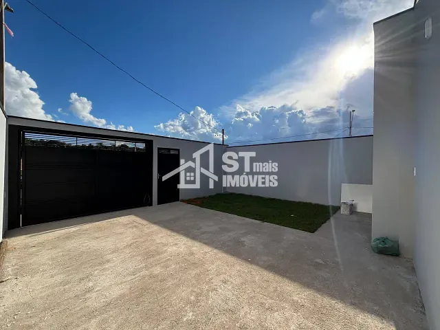 Casa 2 quartos e 1 banheiro, à venda, no bairro Jardim Heloísa em Andradas
