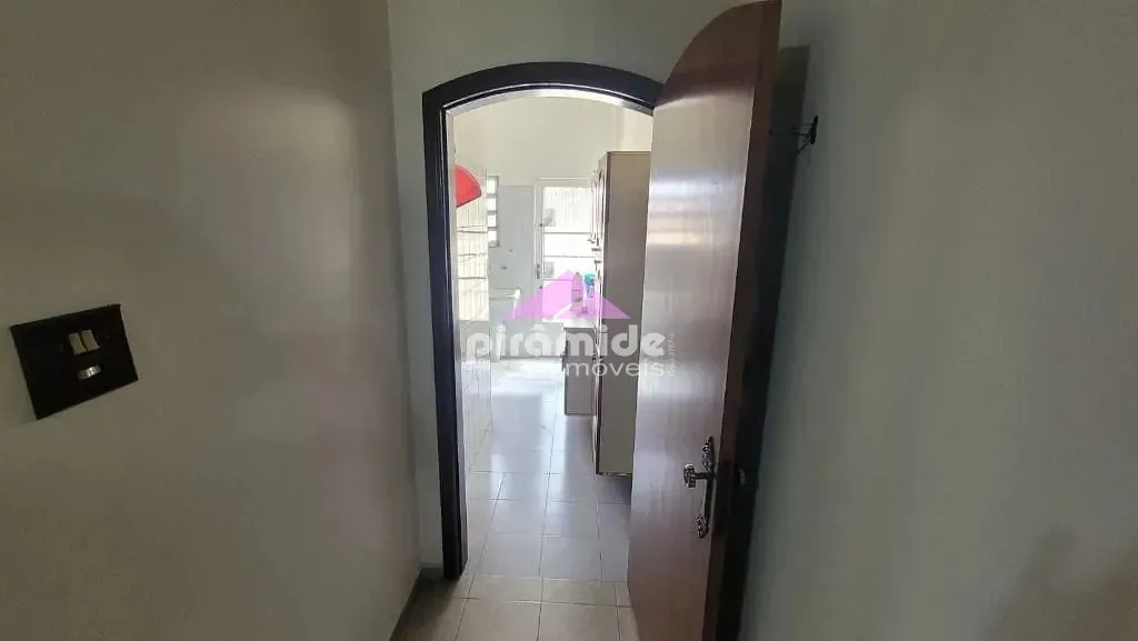 Casa, 4 quartos, 310 m² - Foto 50